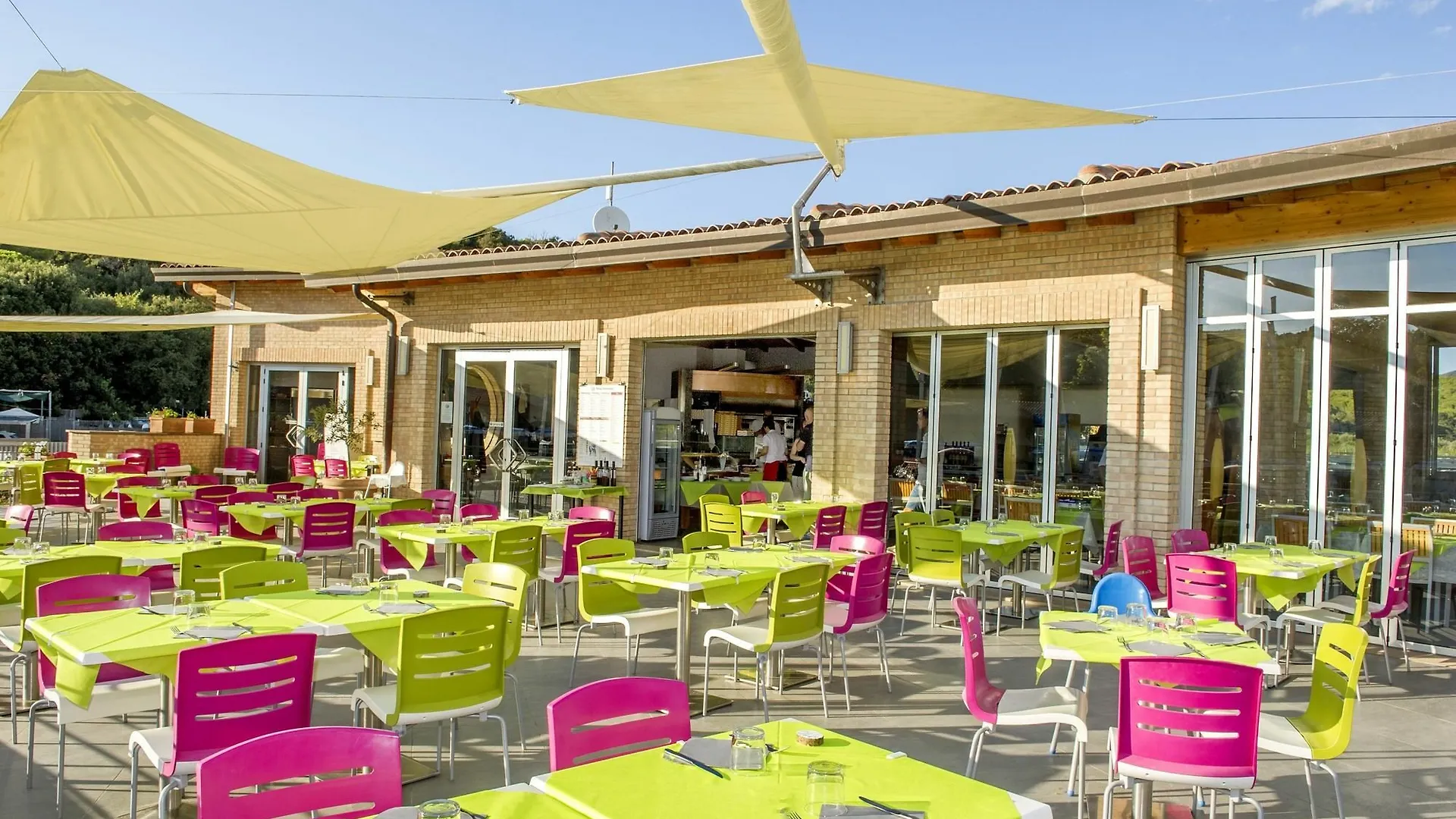 Camping Village Baia Azzurra كاستيغليون ديلا بيسكايا إيطاليا